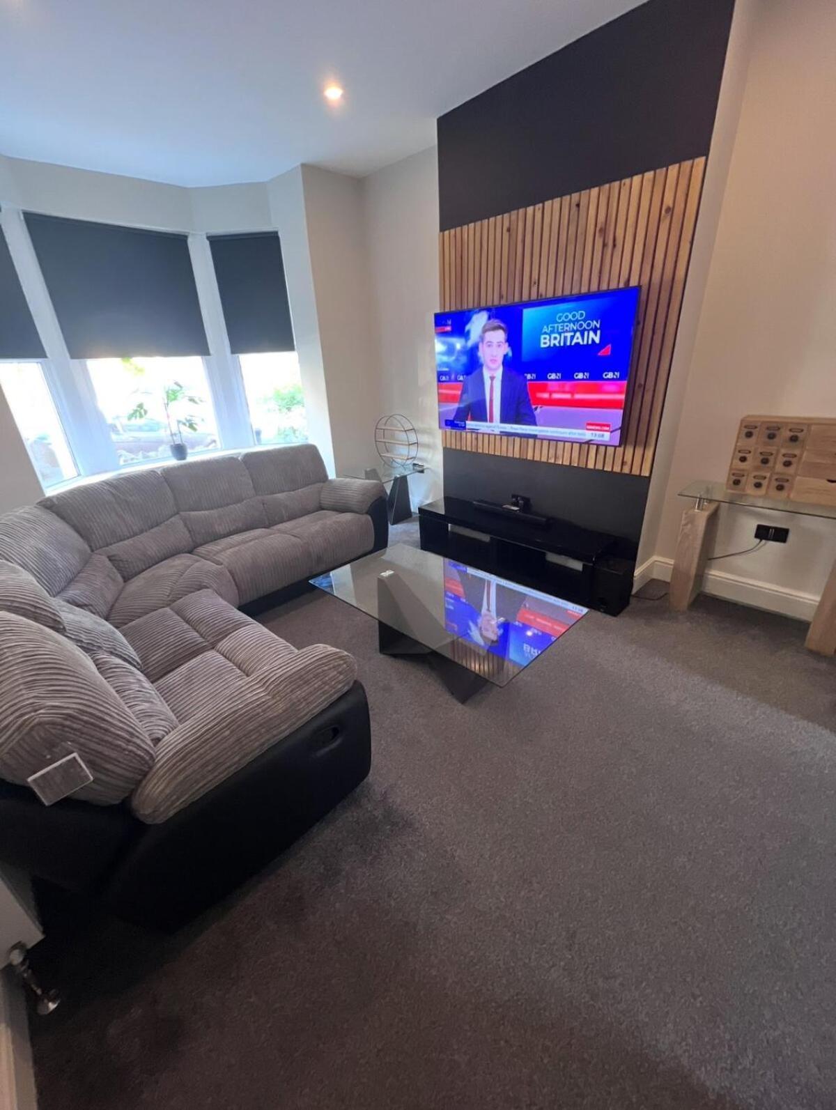 Modern 5 Bedroom Terraced Luxurious House Colwyn Bay Ngoại thất bức ảnh